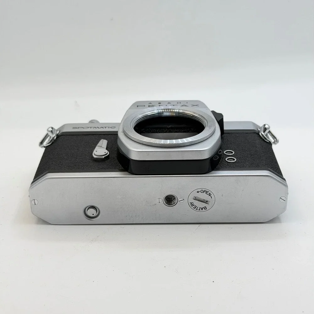 Asahi Pentax Spotmatic SP 35mm SLR Film Camera Body Silver Black Vintage Japan